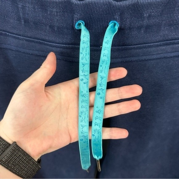 Lululemon Navy Athletic Pants - Picture 5 of 16